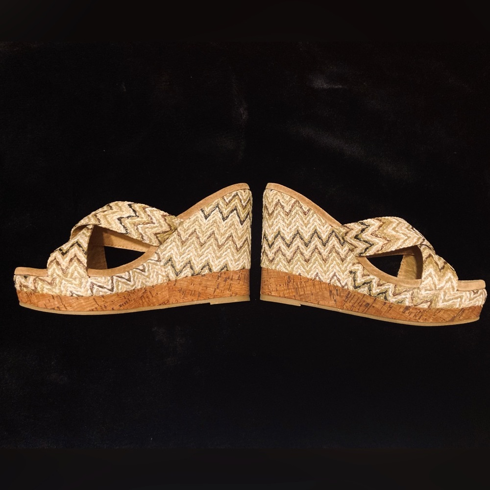 Very Volatile Tracee Wedges Size 9 - image 1